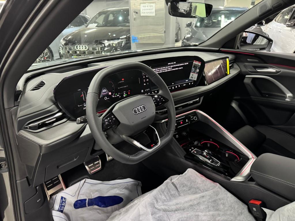 [아우디]Q5 (80A) 40 TDI 콰트로 S-라인 블랙 에디션 - миниатюра 3
