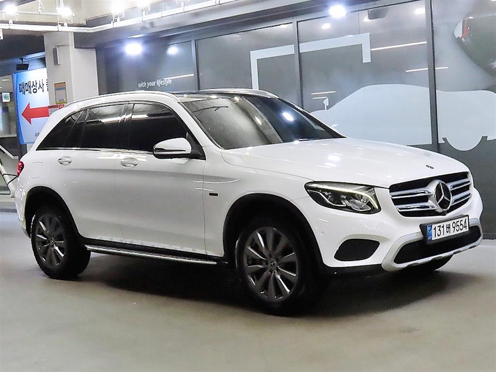 Mercedes Benz GLC Class