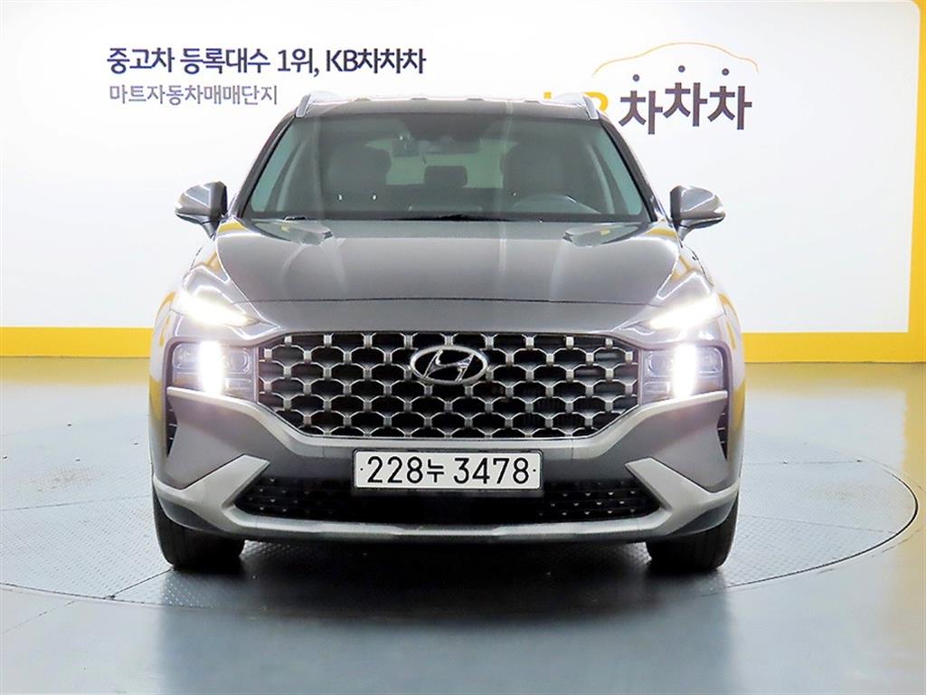 HYUNDAI Santa Fe 2022 — Zona Franca Iquique
