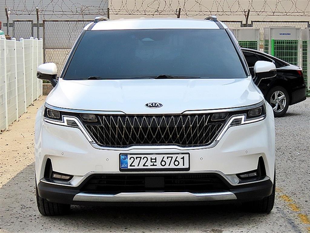 KIA Carnival 2021 — Zona Franca Iquique
