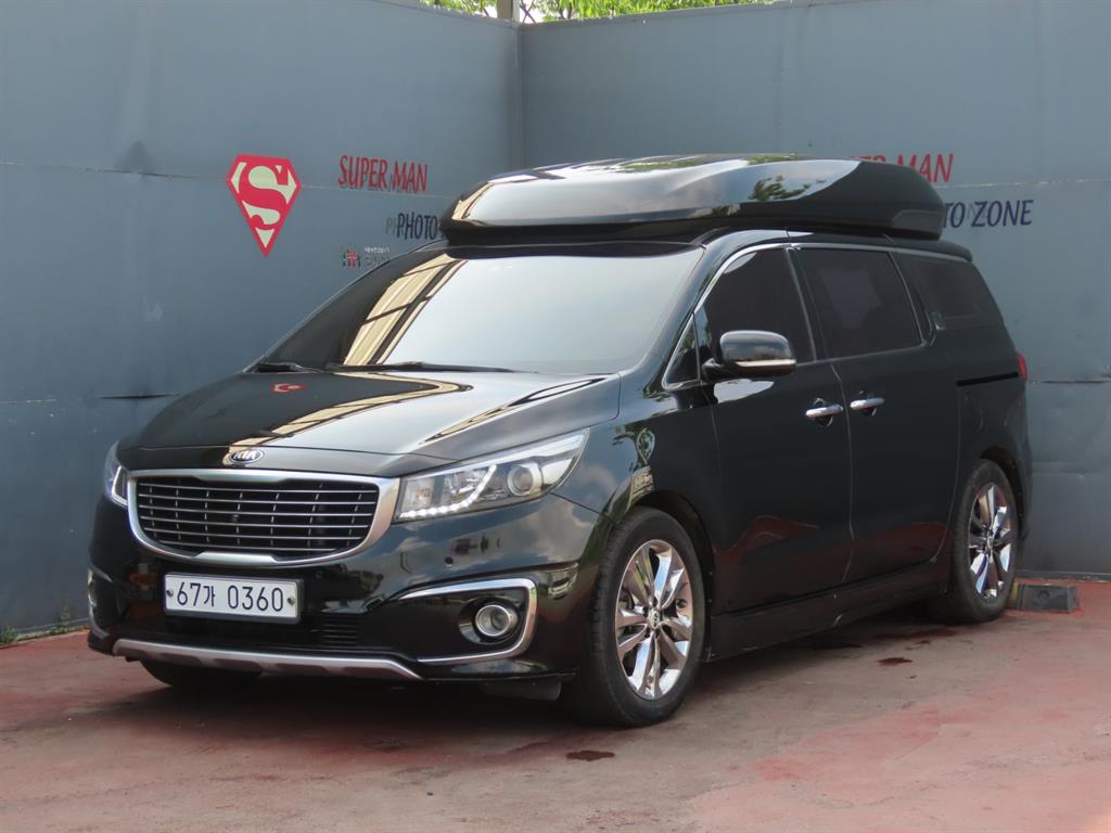 KIA Carnival