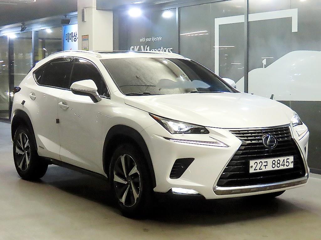 Lexus NX