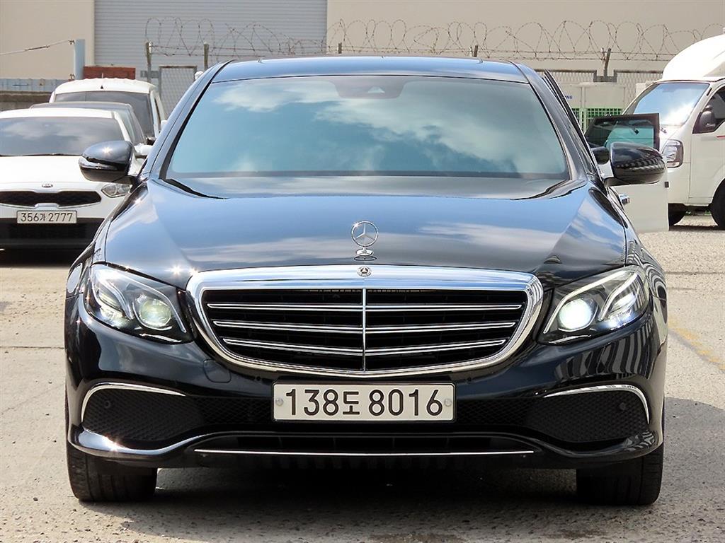 Mercedes Benz E class