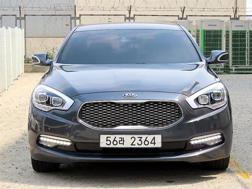 KIA K9