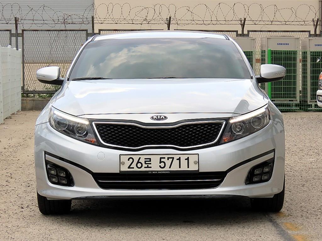 KIA K5