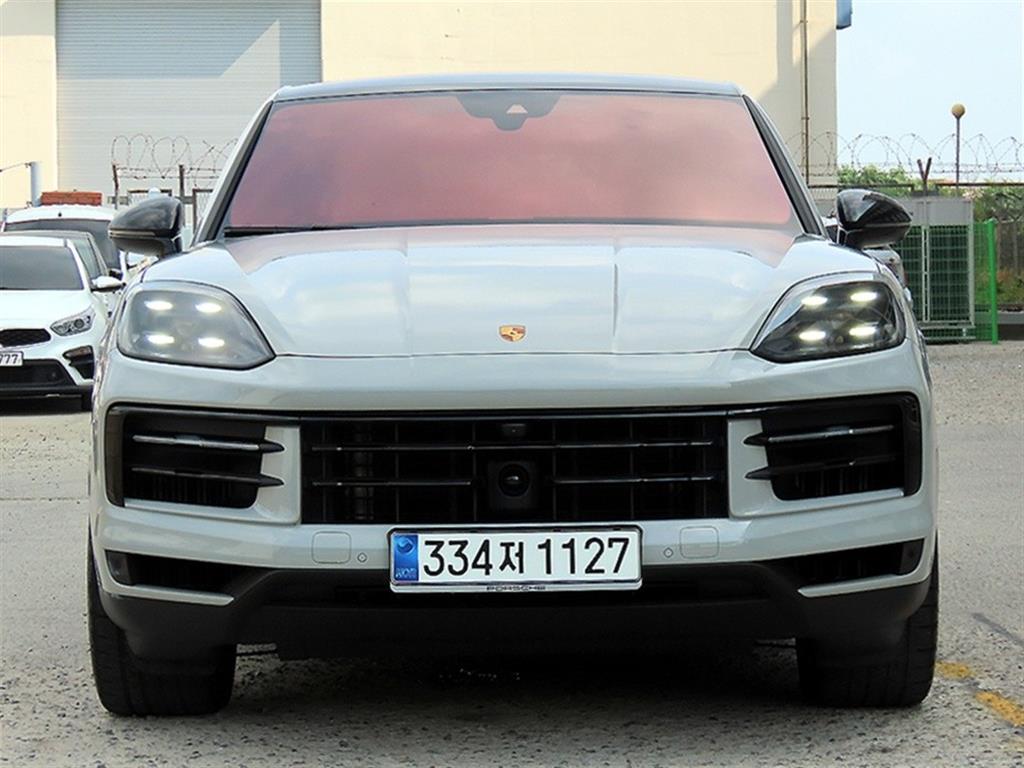 Porsche Cayenne 2024 — Zona Franca Iquique