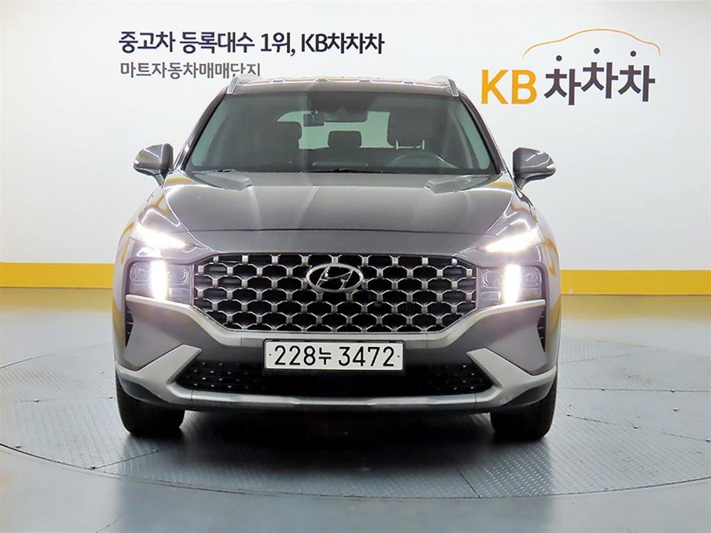 HYUNDAI Santa Fe 2022 — Zona Franca Iquique
