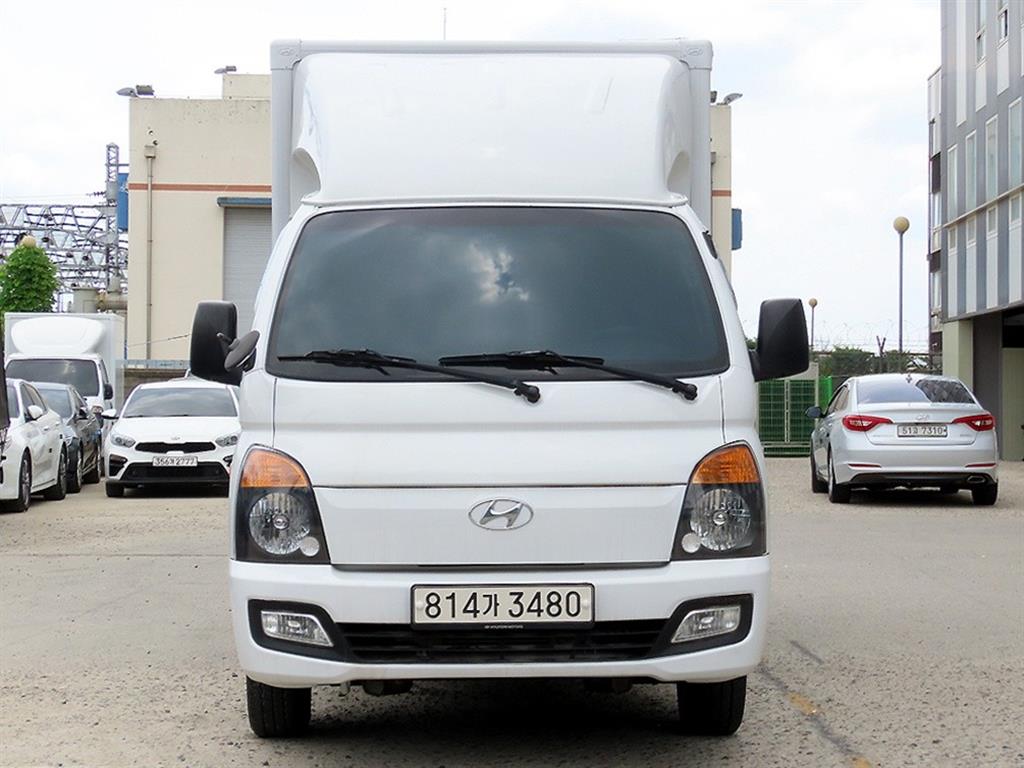 Small Truck Normal Box(High Deck) 2018 — Zona Franca Iquique