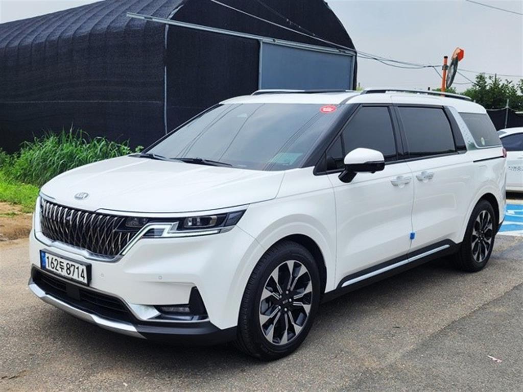 KIA Carnival 2020 — Zona Franca Iquique