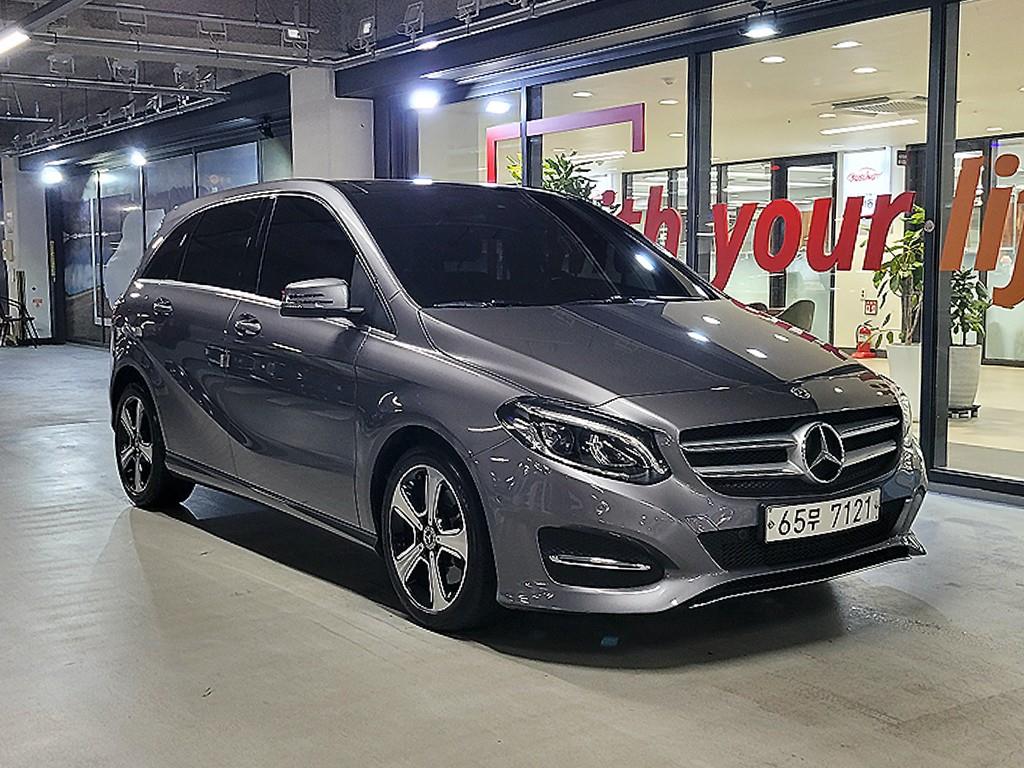 Mercedes Benz B Class (MY B)