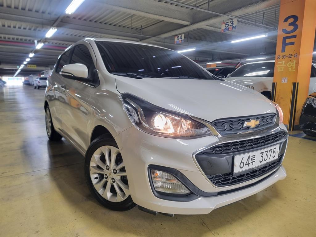 Chevrolet Spark Premier