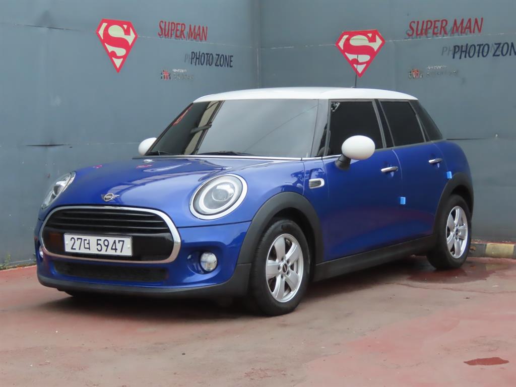 Mini Cooper 5 door standard