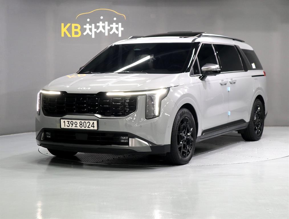 KIA Carnival 2024