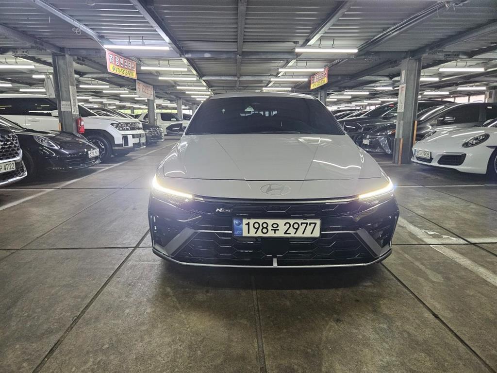 HYUNDAI Avante avante(CN7) 1.6 gasolin