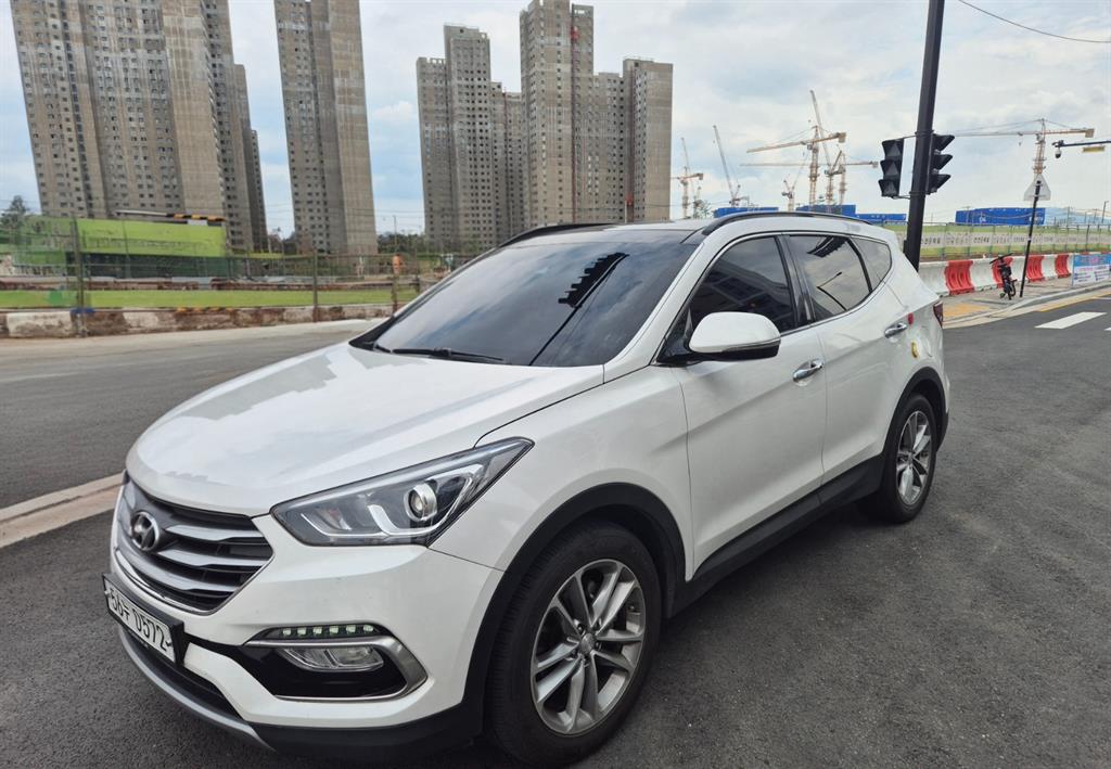 HYUNDAI Santa Fe 2015 — Zona Franca Iquique