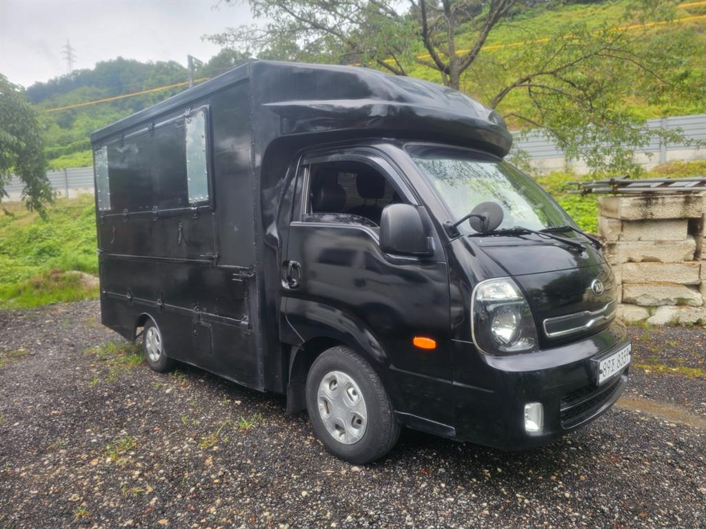 Small Truck Special (sneck/mobile sales)