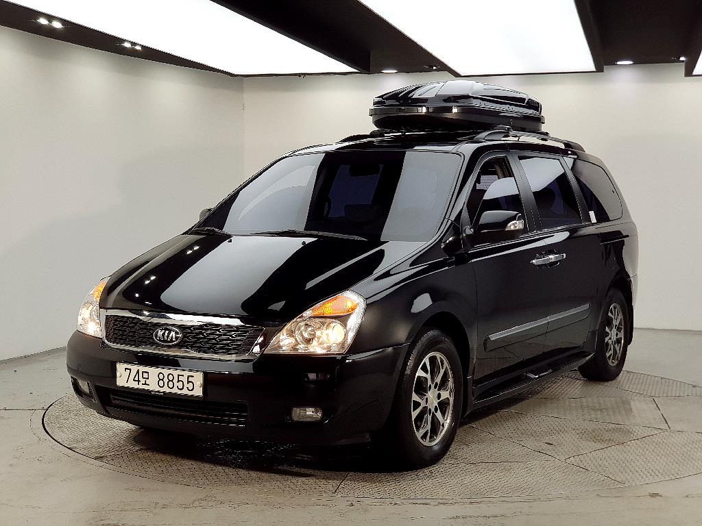KIA Carnival 2013