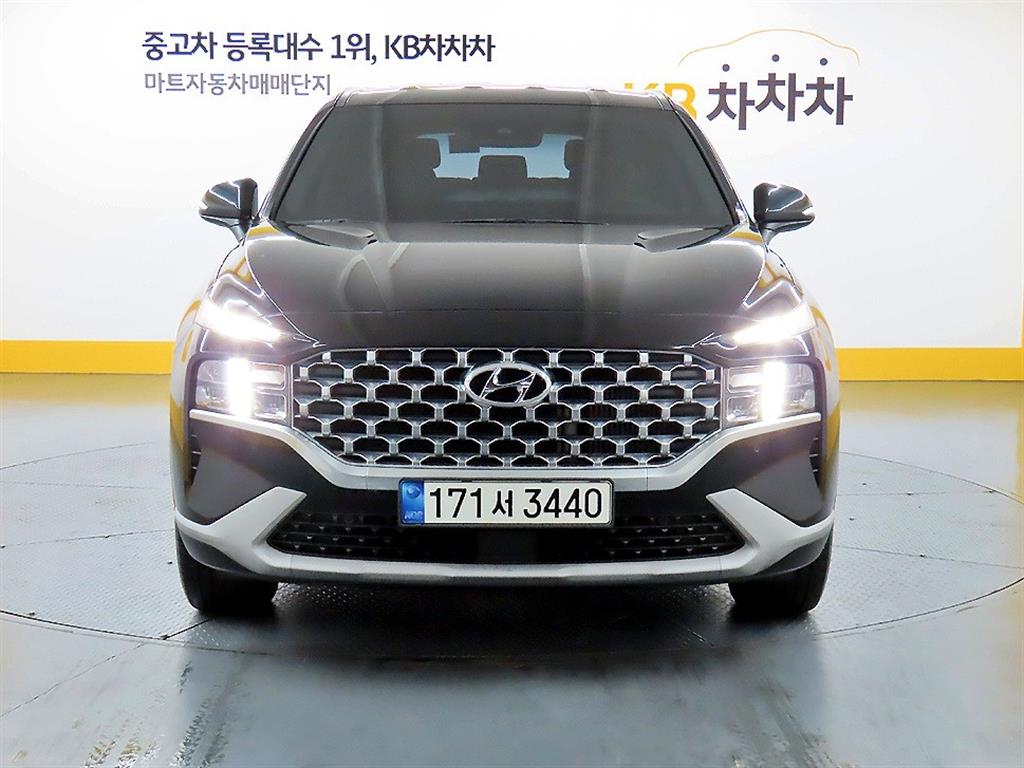 HYUNDAI Santa Fe 2021 — Zona Franca Iquique