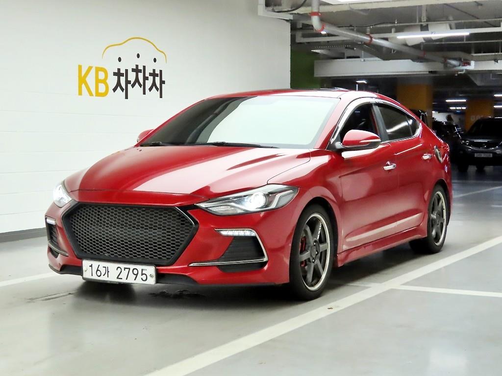 HYUNDAI Avante