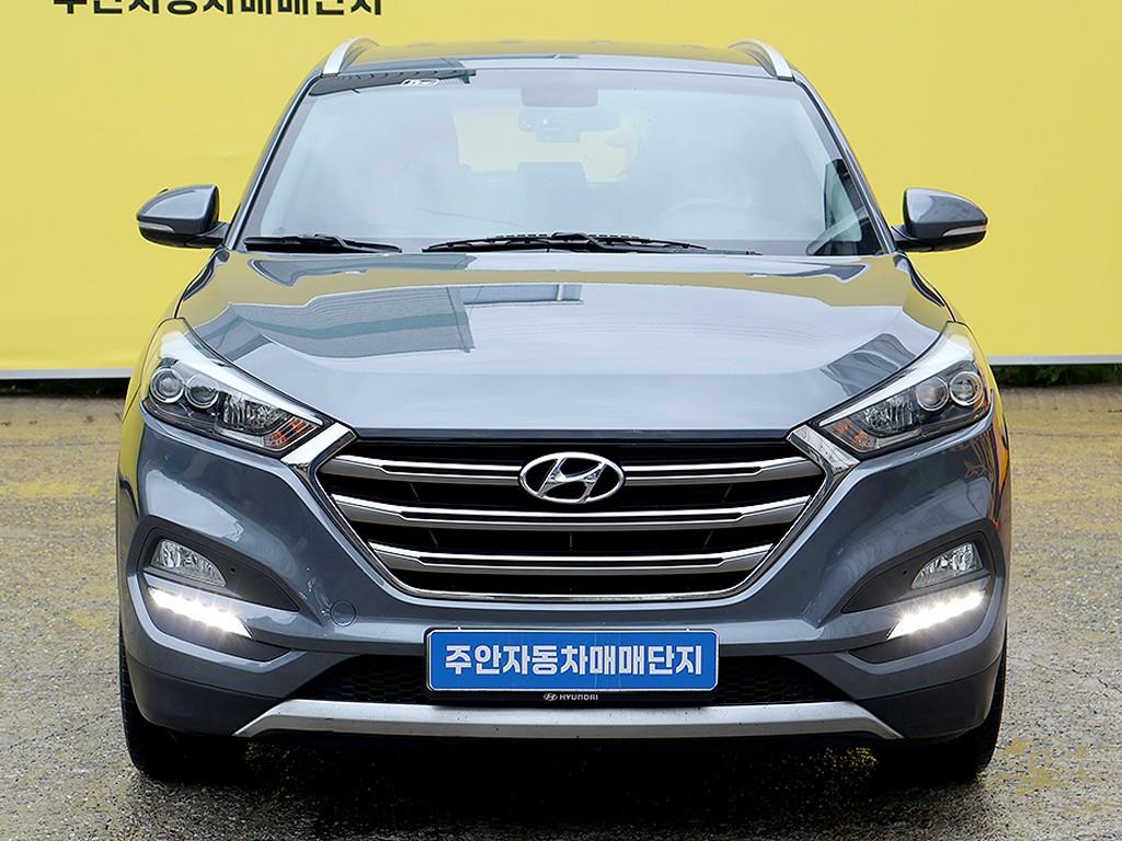 HYUNDAI Tucson 2015 — Zona Franca Iquique