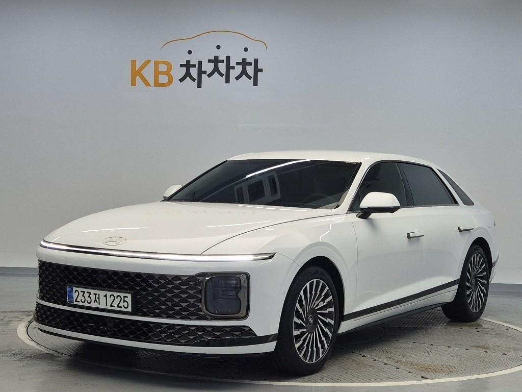 HYUNDAI Grandeur 2024 — Zona Franca Iquique