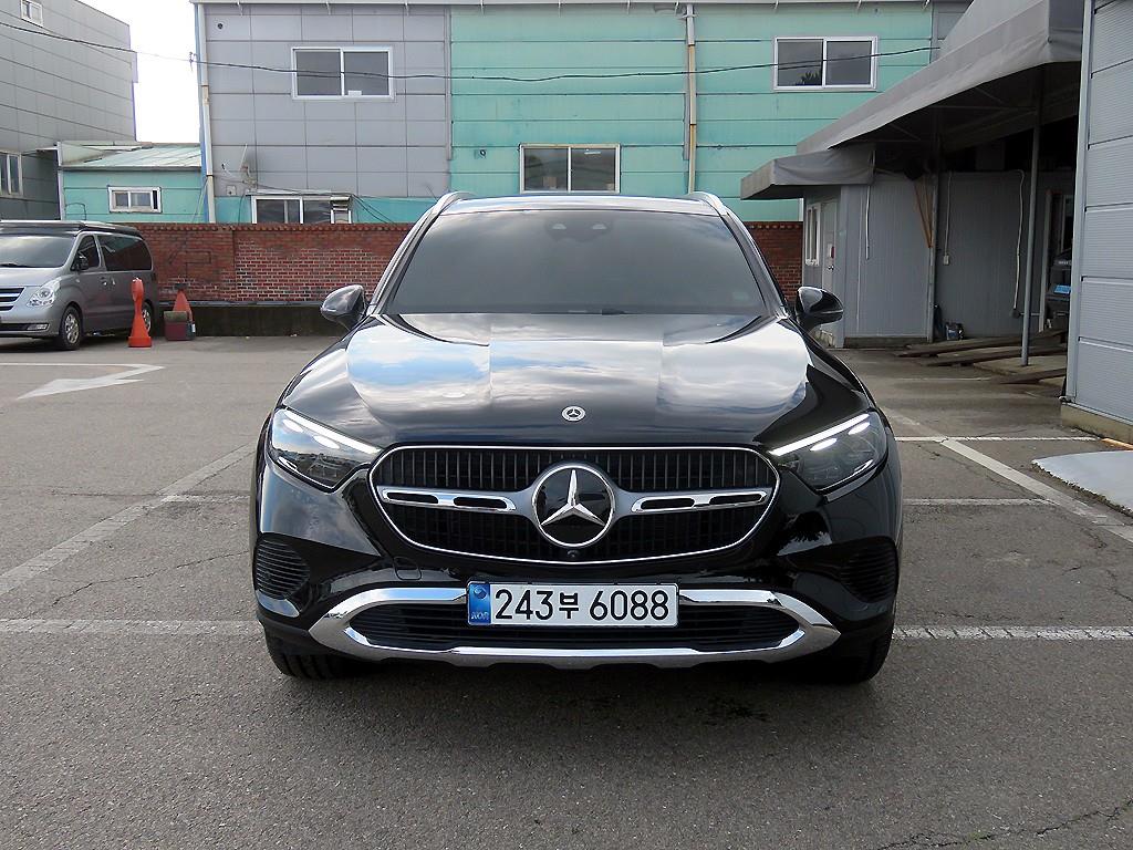 Mercedes Benz GLC Class