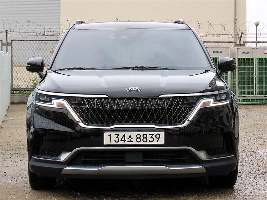 KIA Carnival 2021 — Zona Franca Iquique