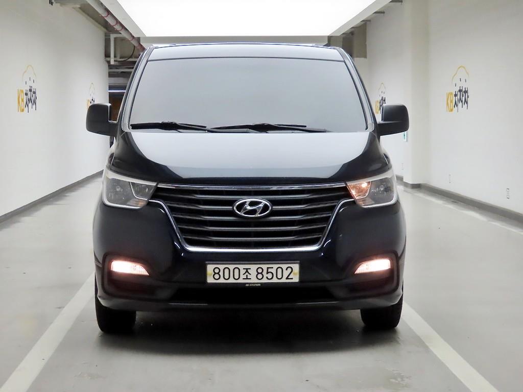 HYUNDAI Starex 2020