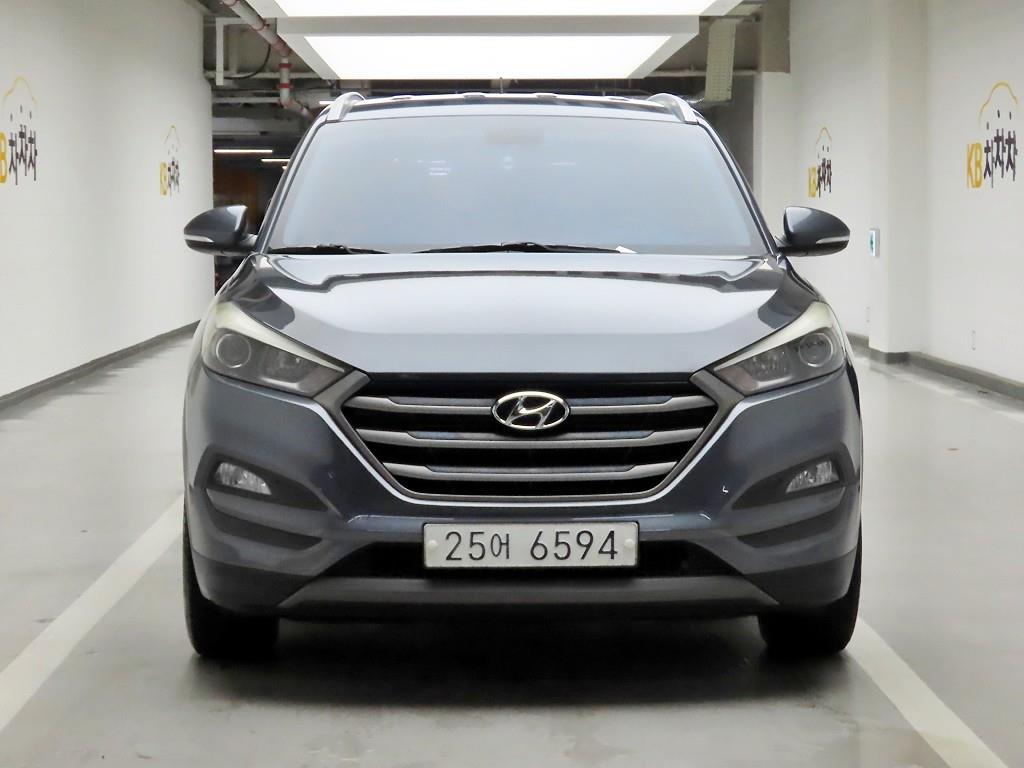 HYUNDAI Tucson 2015 — Zona Franca Iquique