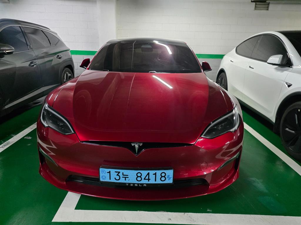 Tesla Model S