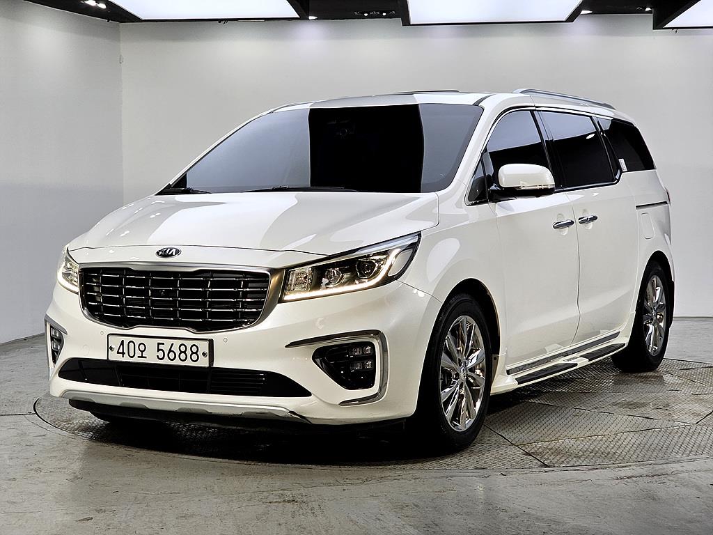 KIA Carnival 2018 — Zona Franca Iquique