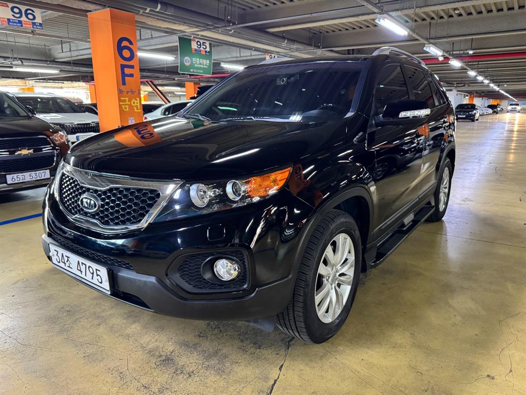 KIA Sorento 2011 — Zona Franca Iquique