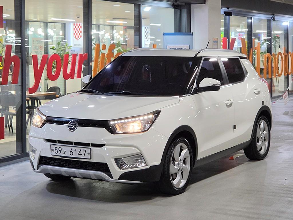 Ssangyong Tivoli 2015 — Zona Franca Iquique