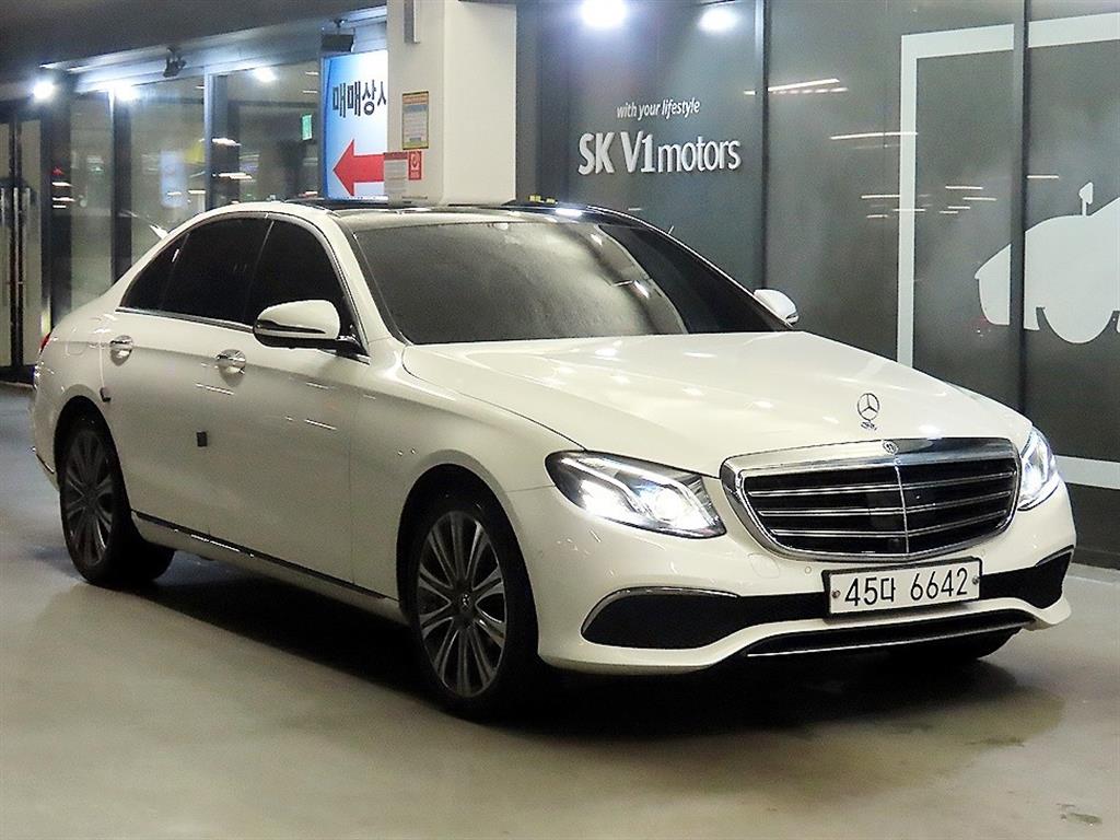 Mercedes Benz E class W213 E400 4MATIC
