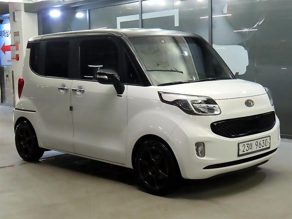 KIA Ray 2012 — Zona Franca Iquique