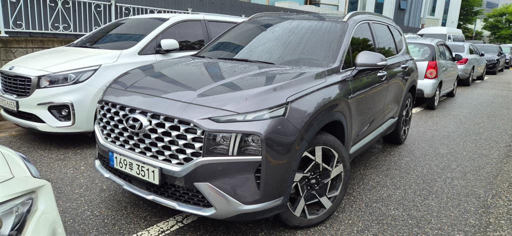 HYUNDAI Santa Fe 2021 — Zona Franca Iquique