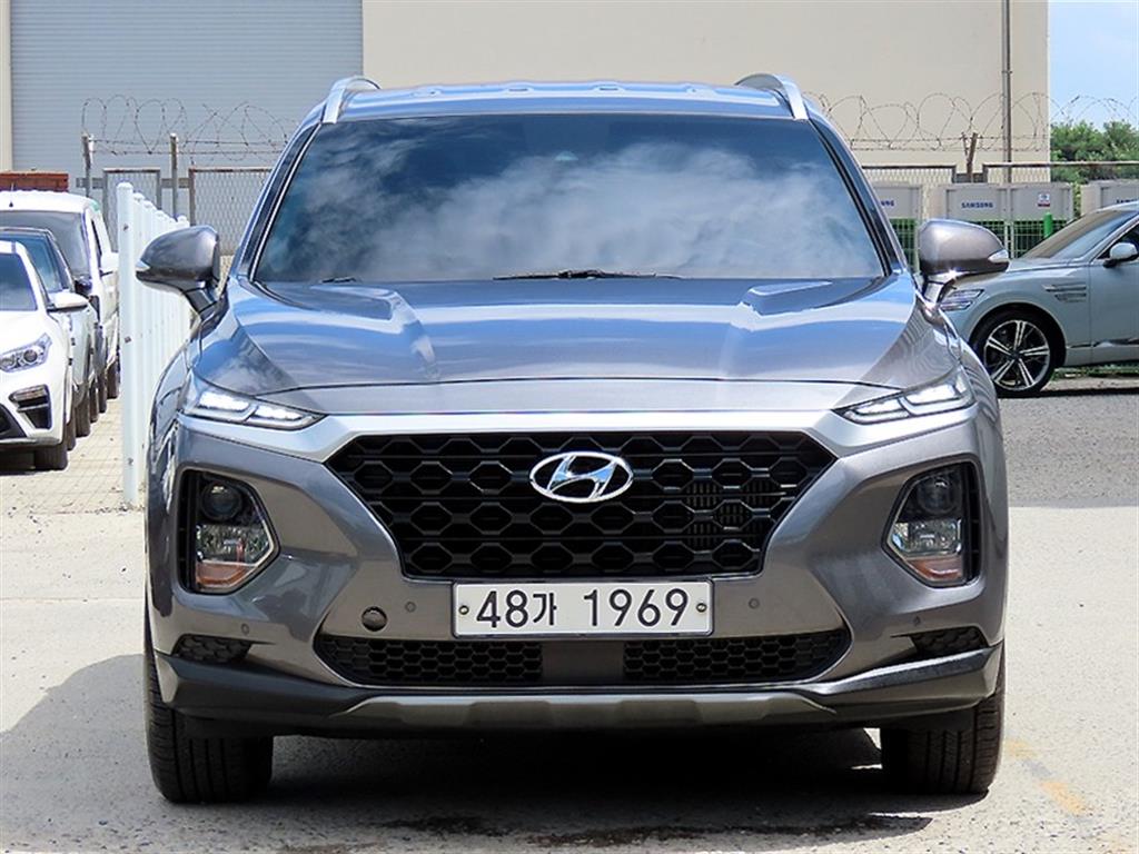 HYUNDAI Santa Fe 2018 — Zona Franca Iquique