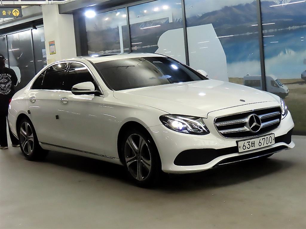 Mercedes Benz E class