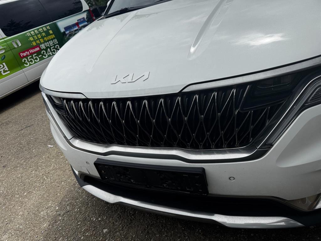 KIA Carnival 2022 — Zona Franca Iquique