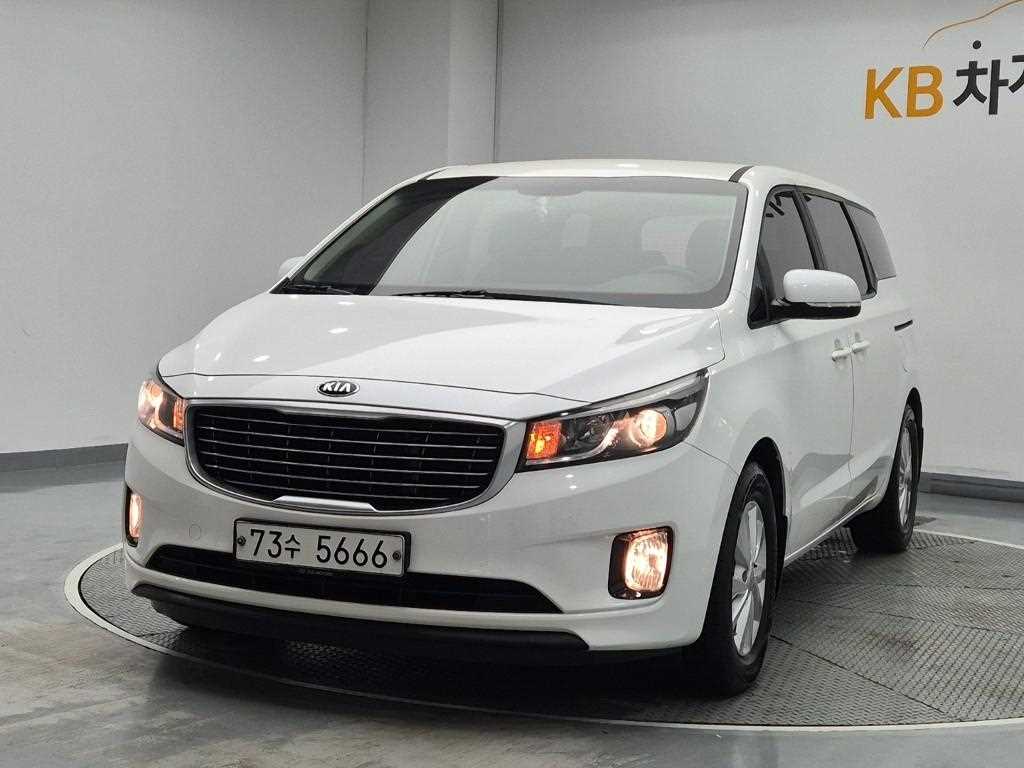 KIA Carnival 2016
