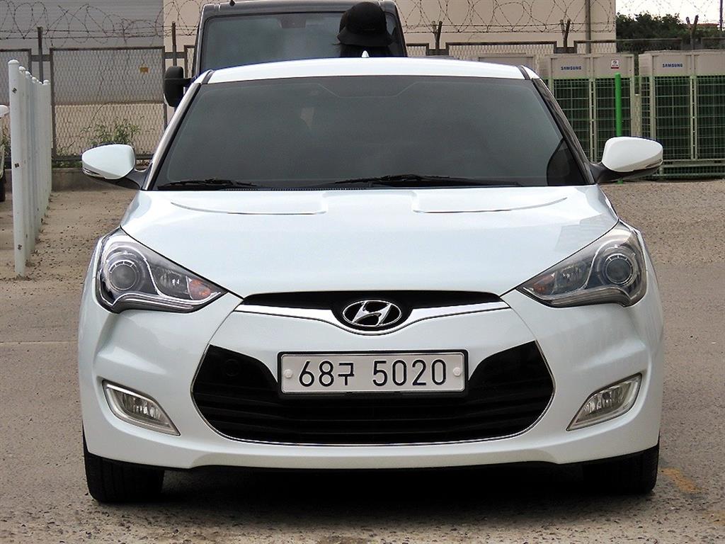 HYUNDAI Veloster Extreme