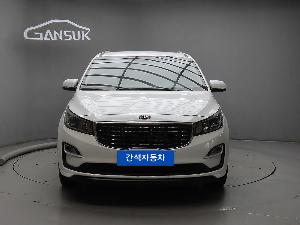 KIA Carnival 2018