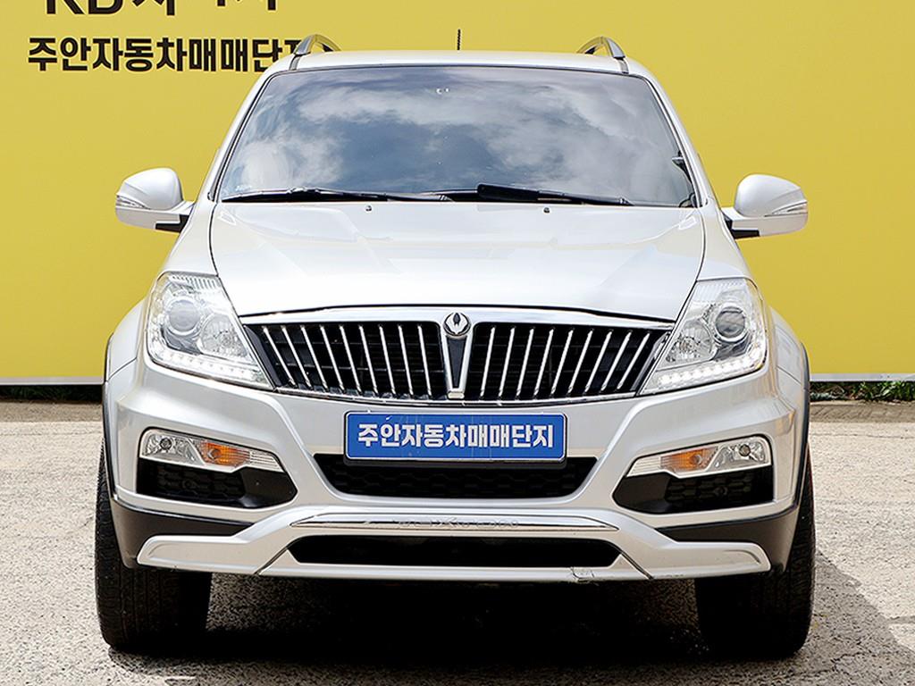 Ssangyong Rexton 2016 — Zona Franca Iquique