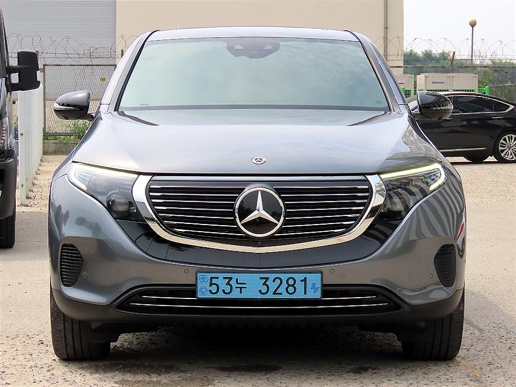 Mercedes Benz EQC