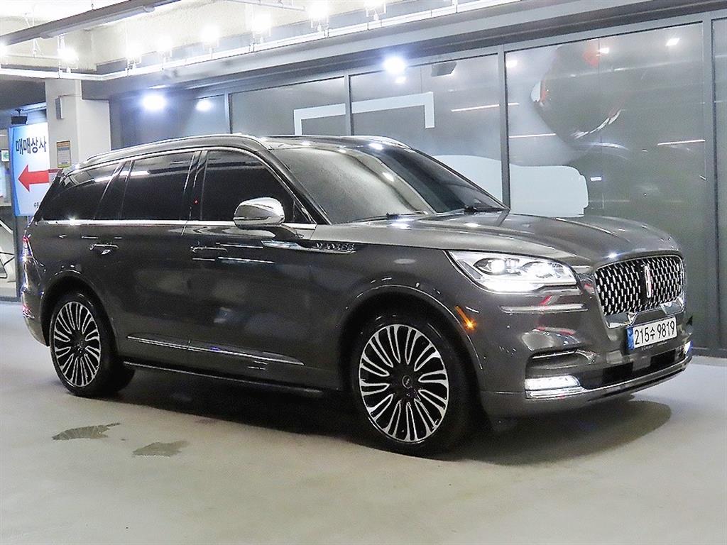 Lincoln Aviator