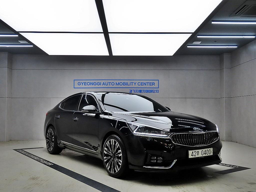 KIA K7