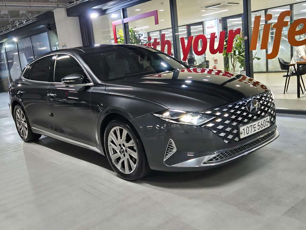 HYUNDAI Grandeur 2020 — Zona Franca Iquique
