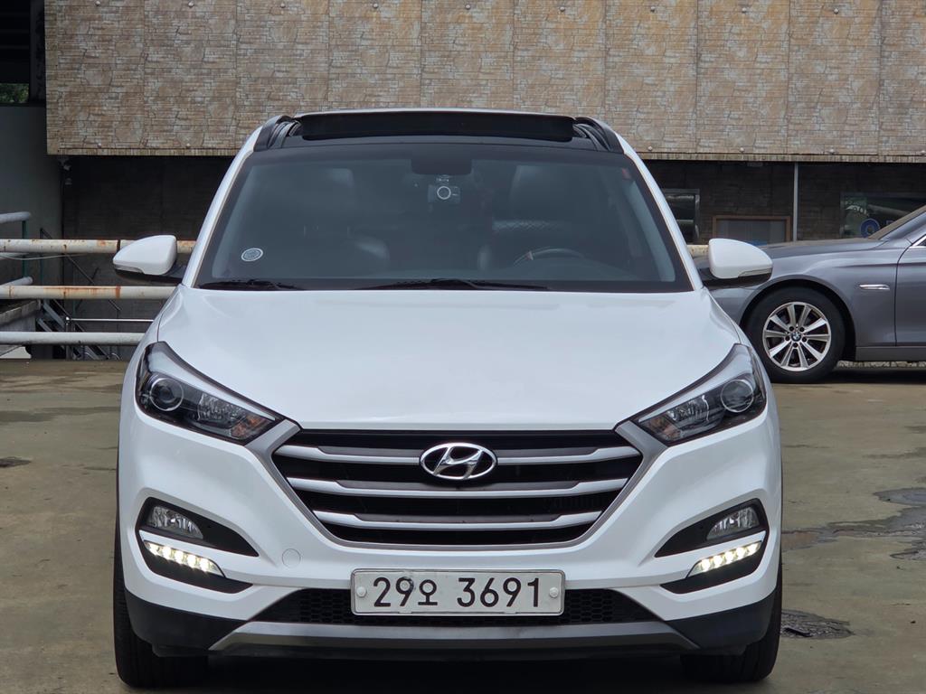 HYUNDAI Tucson 2015 — Zona Franca Iquique