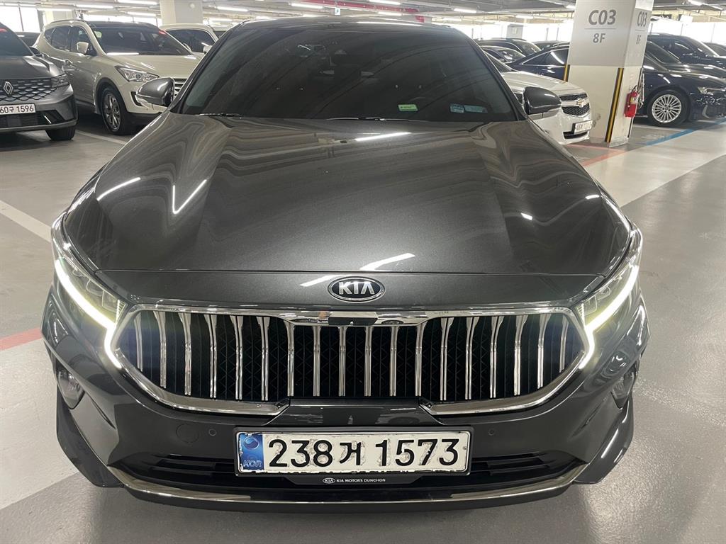 KIA K7 2020 — Zona Franca Iquique