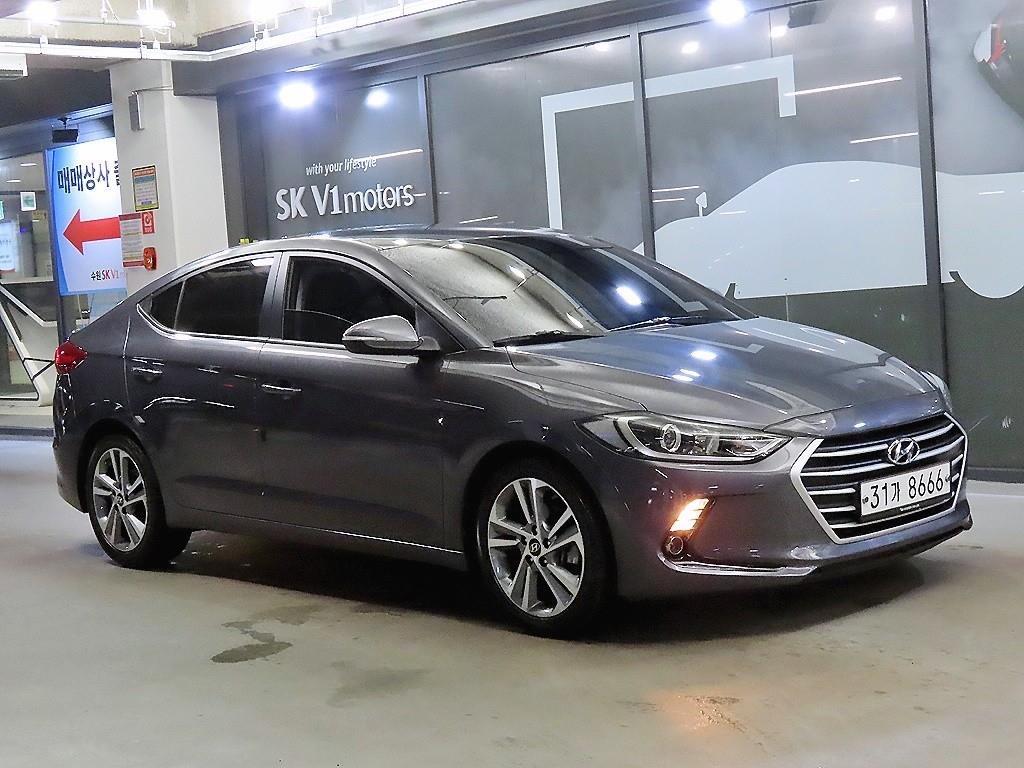 HYUNDAI Avante